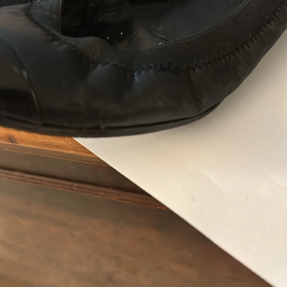 Chanel Black leather and patent ballet flats - Picture 5 of 7